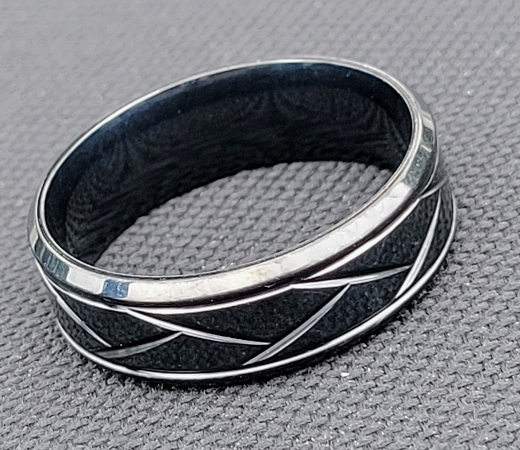 Mens' Tyre Ring Band