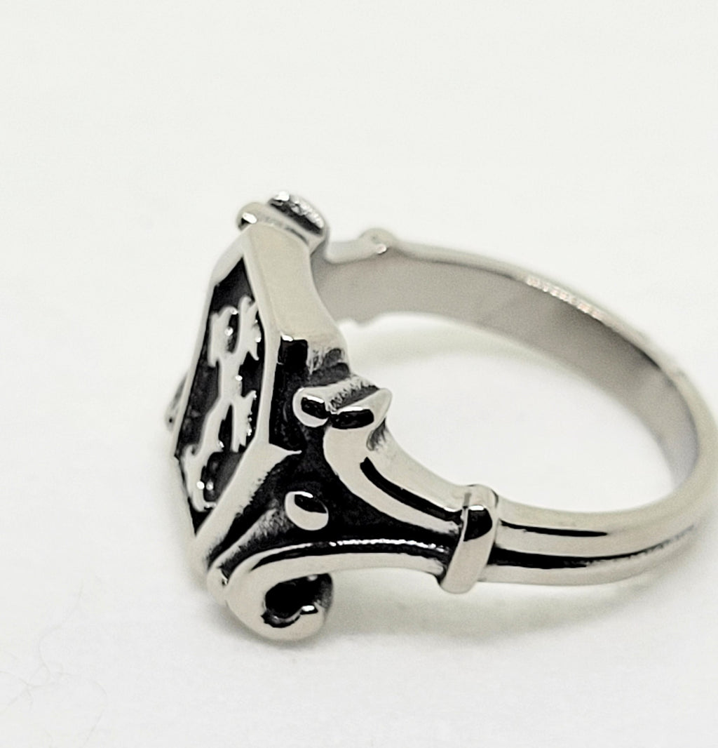 COFFIN & CROSS RING