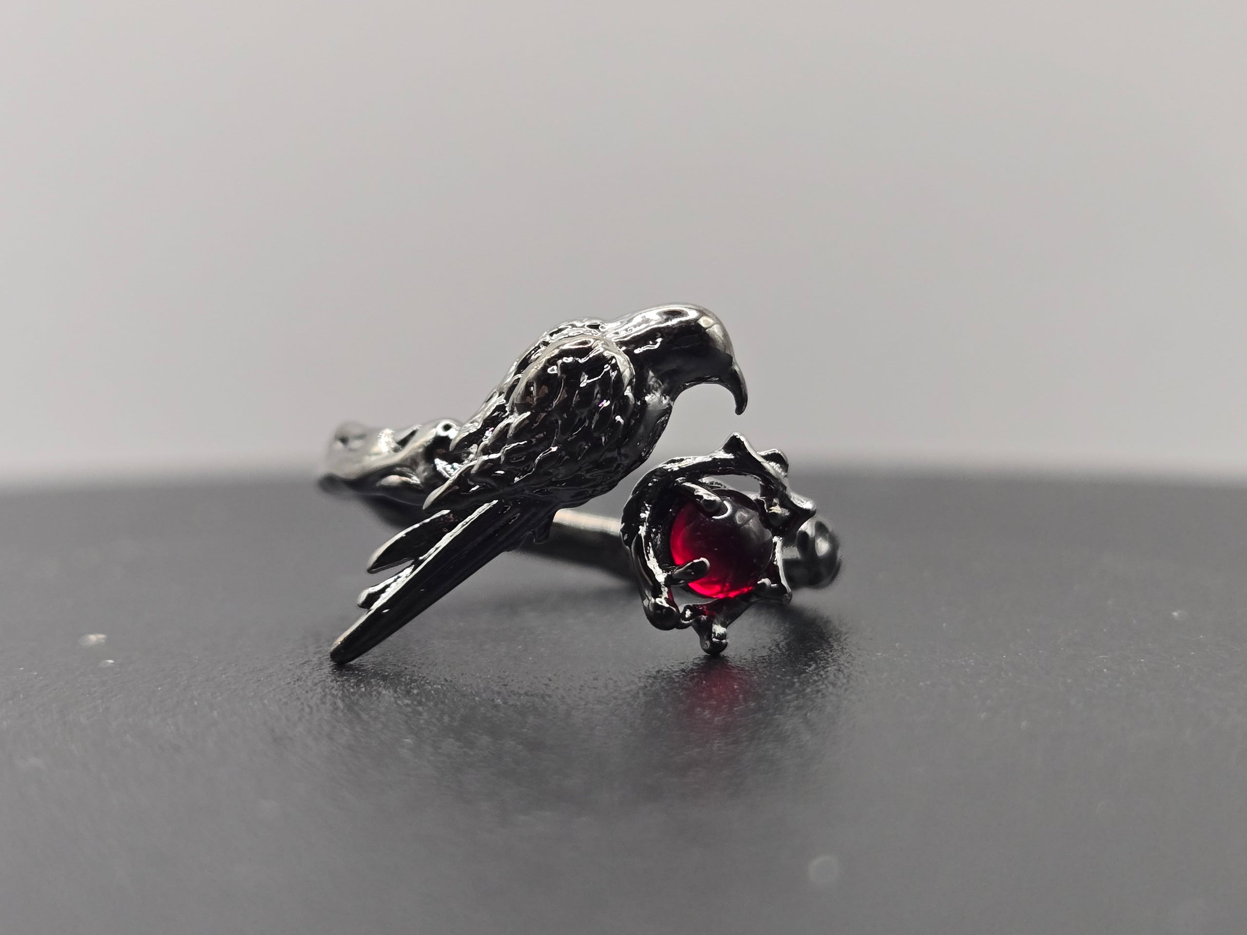 Mr. Corvus Gem Ring -ONE SIZE