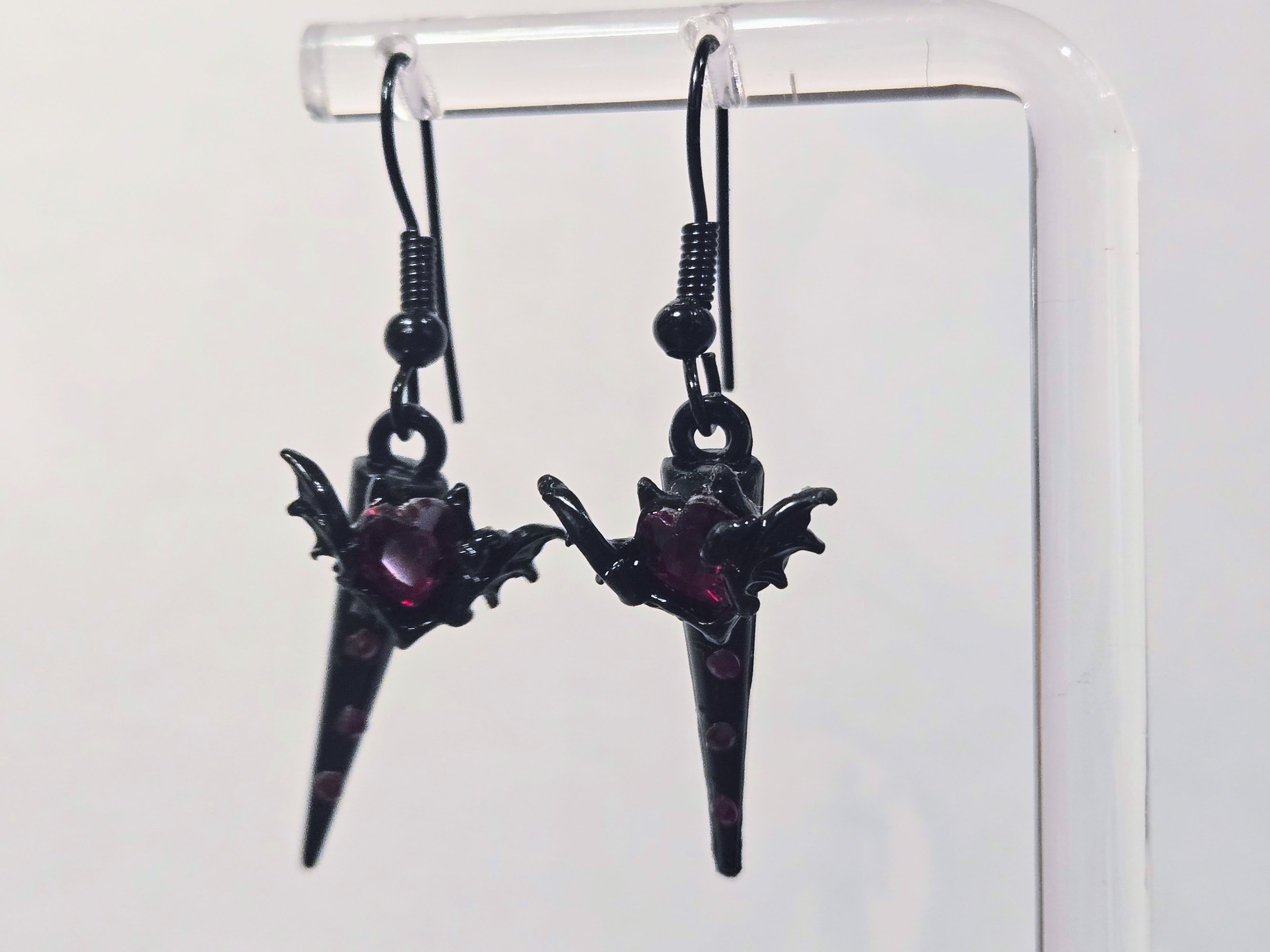 BATS & FANG
