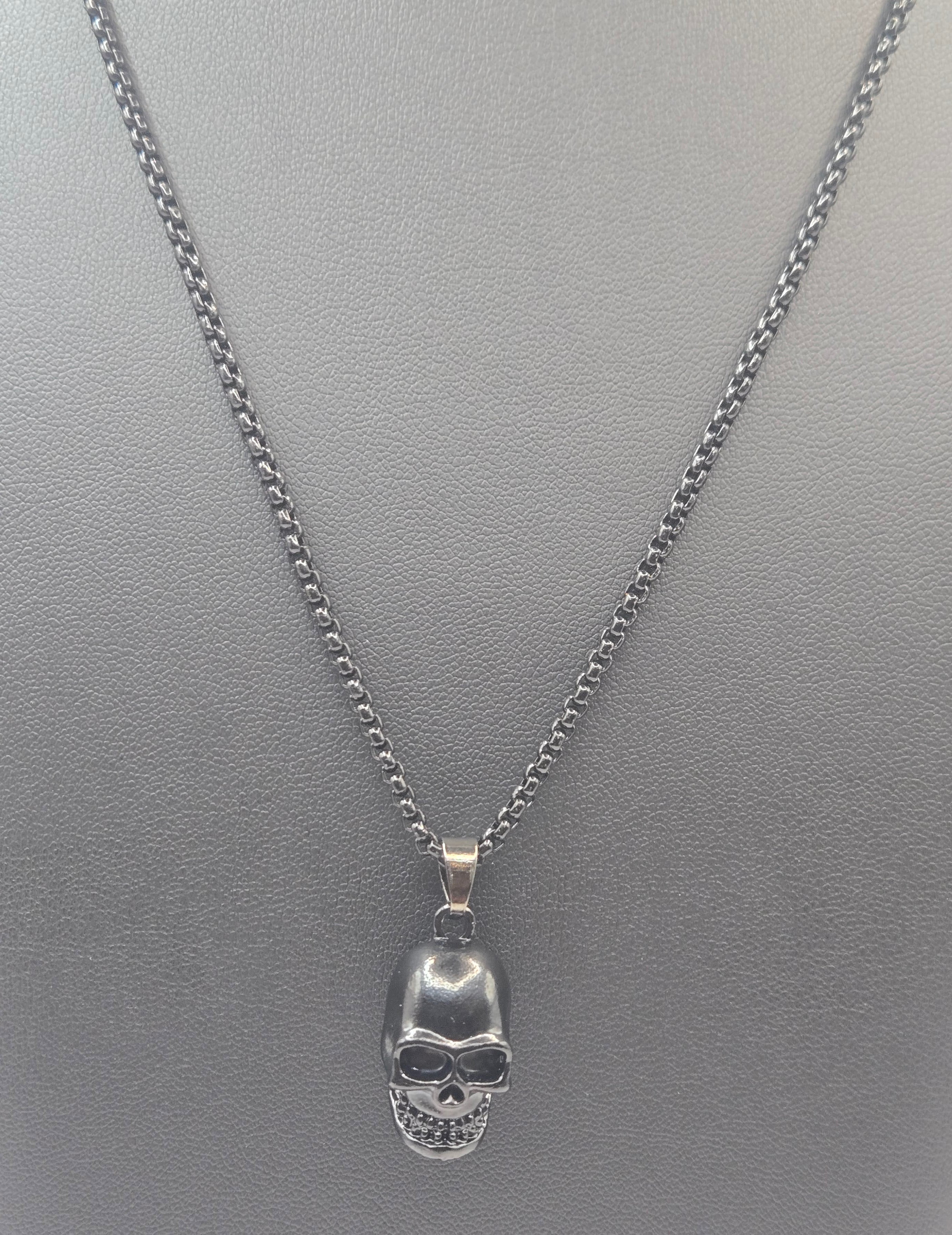 MR BONES BONE NOIR PENDANT