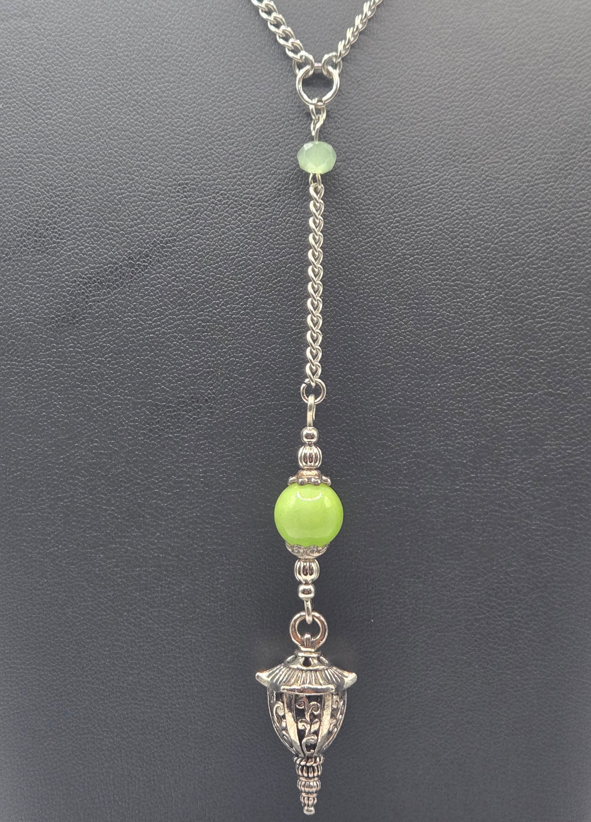 JADE FILIGREE PENDULUM