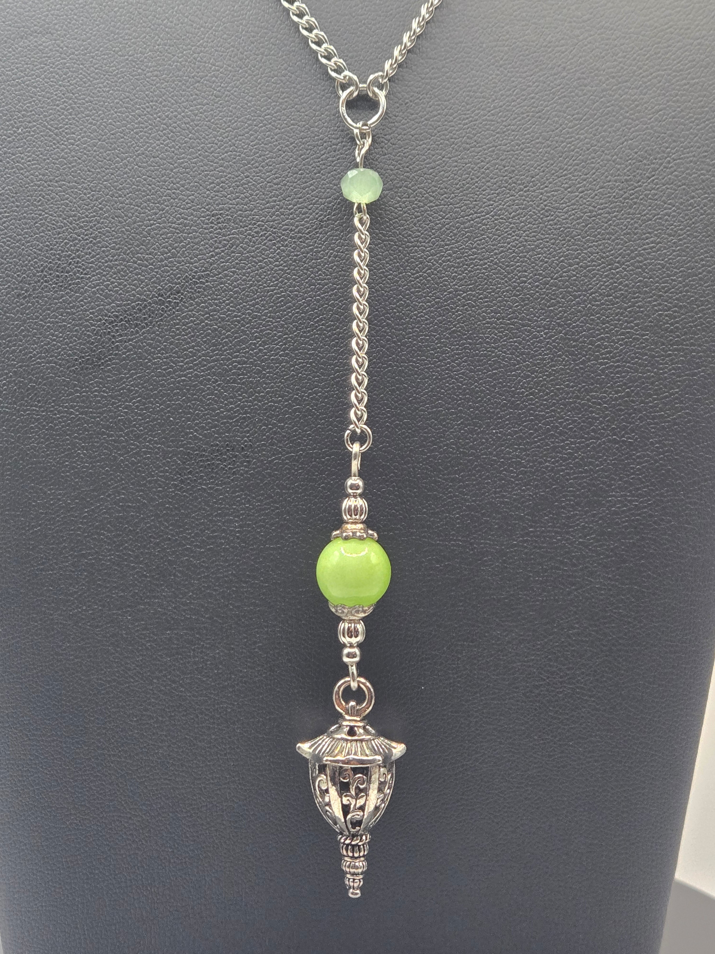 JADE FILIGREE PENDULUM