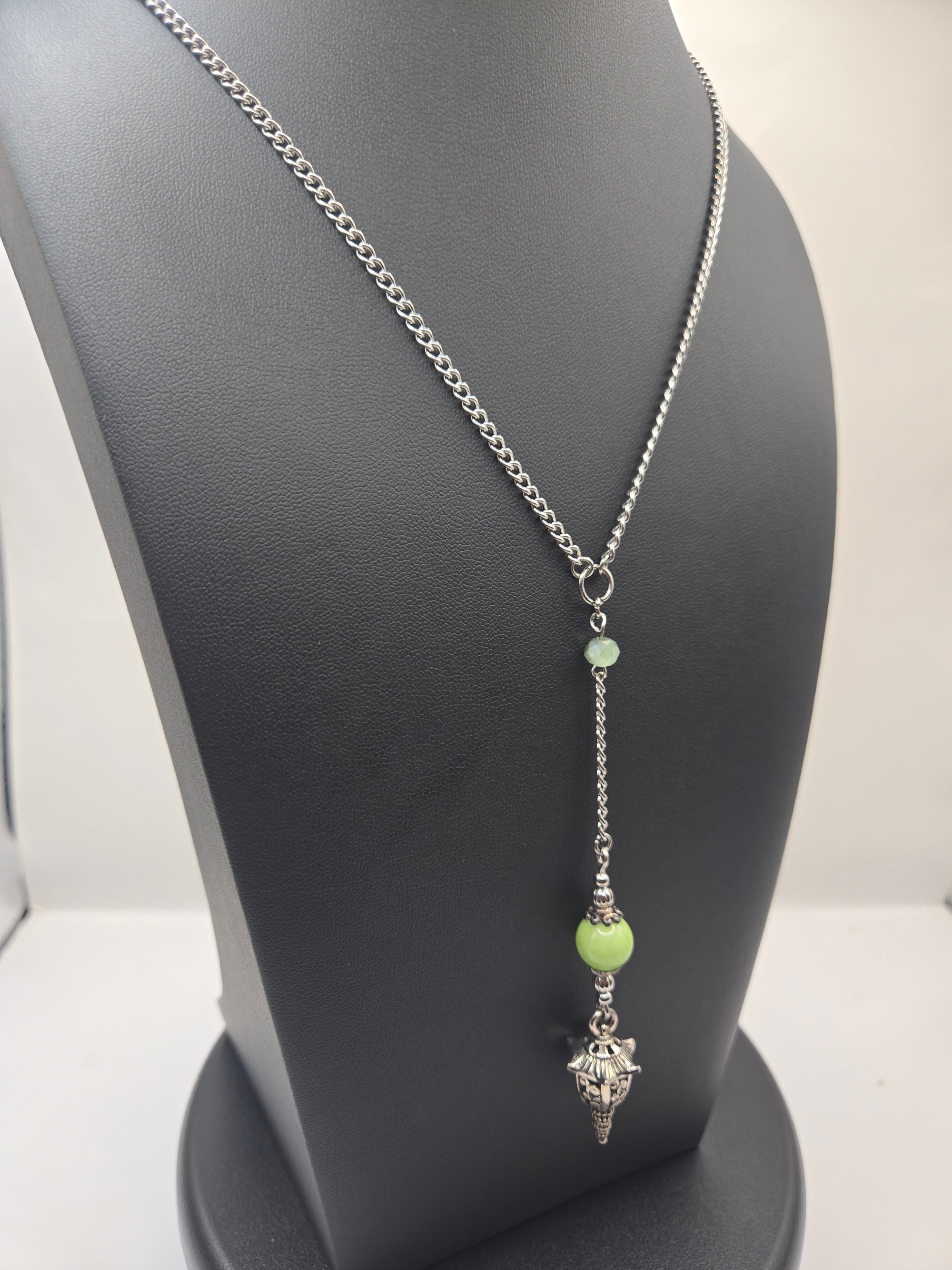 JADE FILIGREE PENDULUM