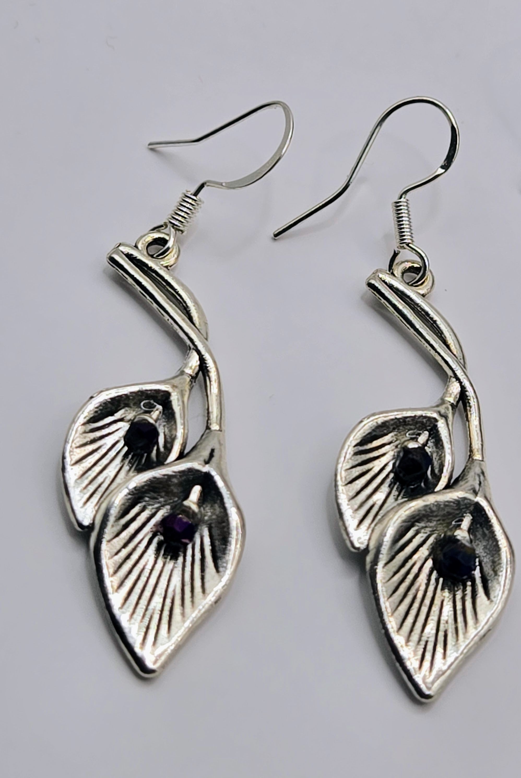 CALLA LILLY DANGLES