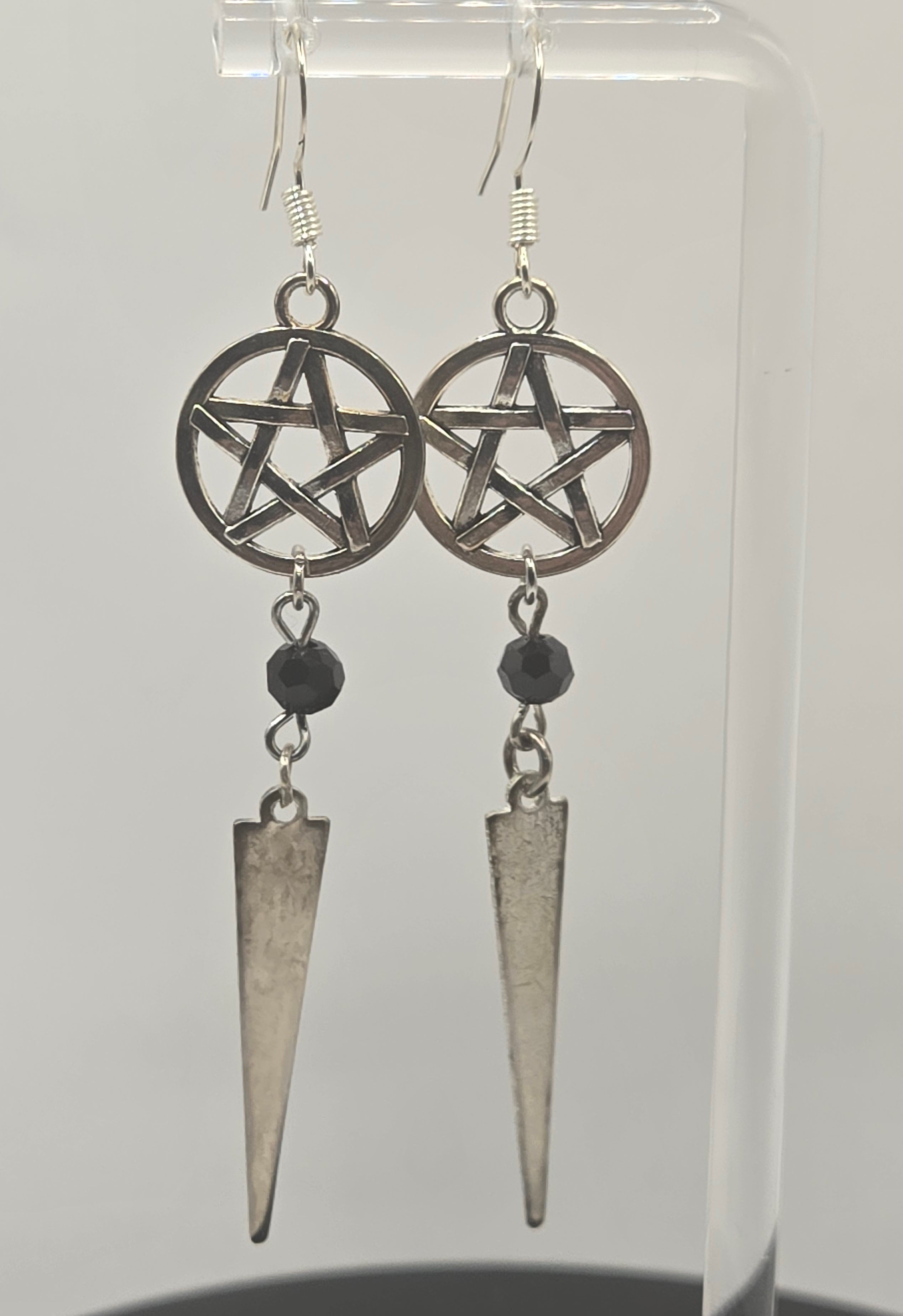 PENTAGRAM DAGGERS