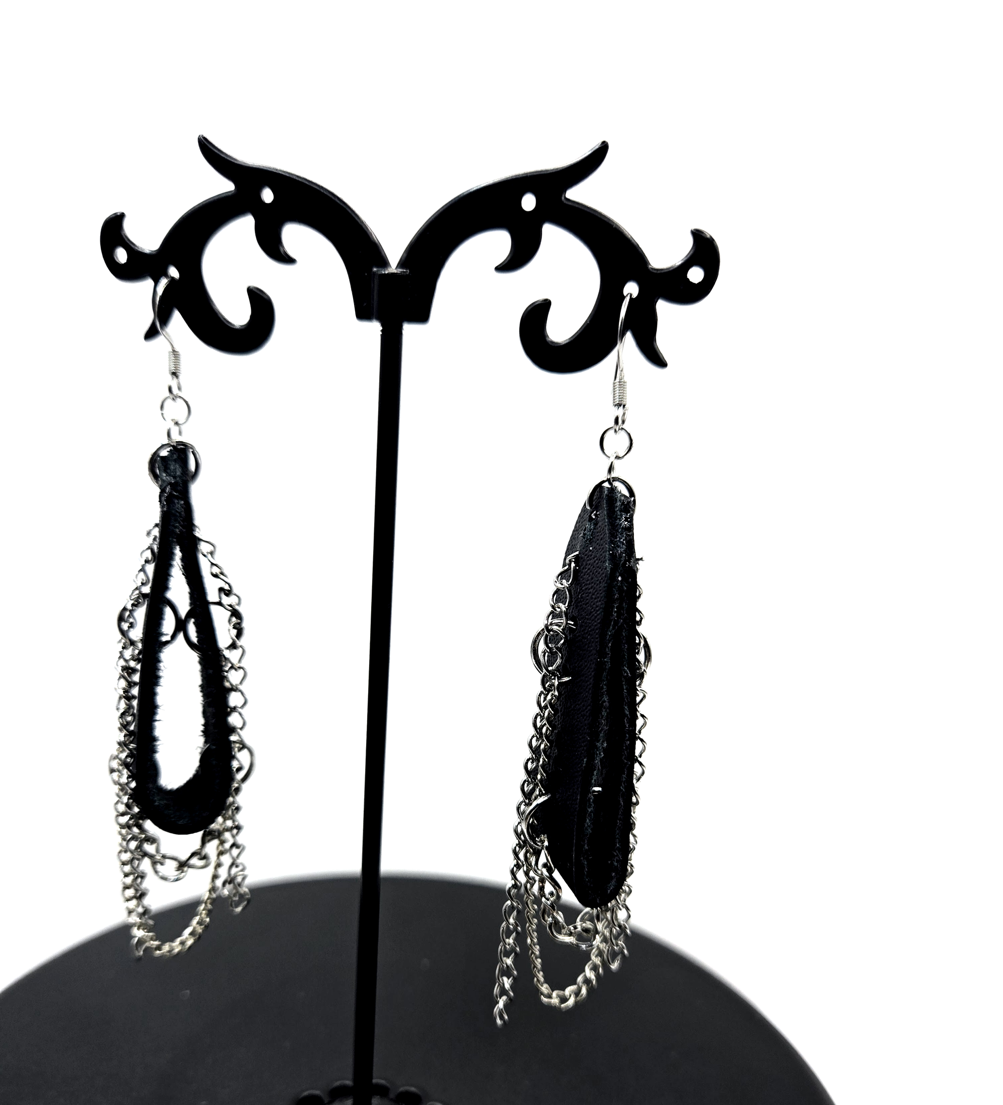 LEATHER  CHAINED LOOP EARRINGS
