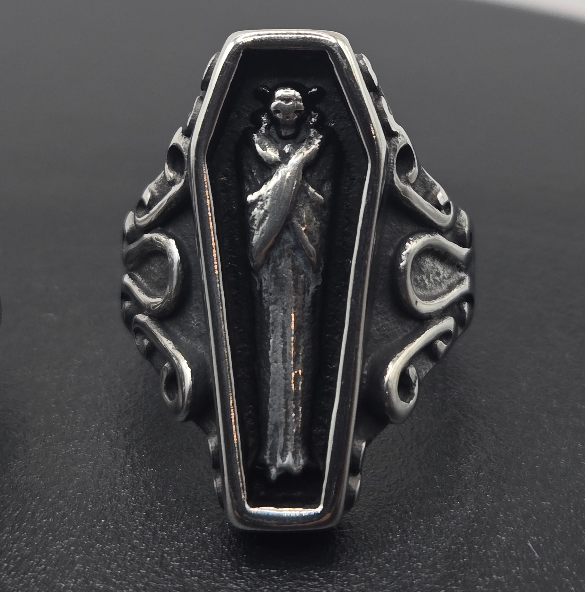 UPIR RING