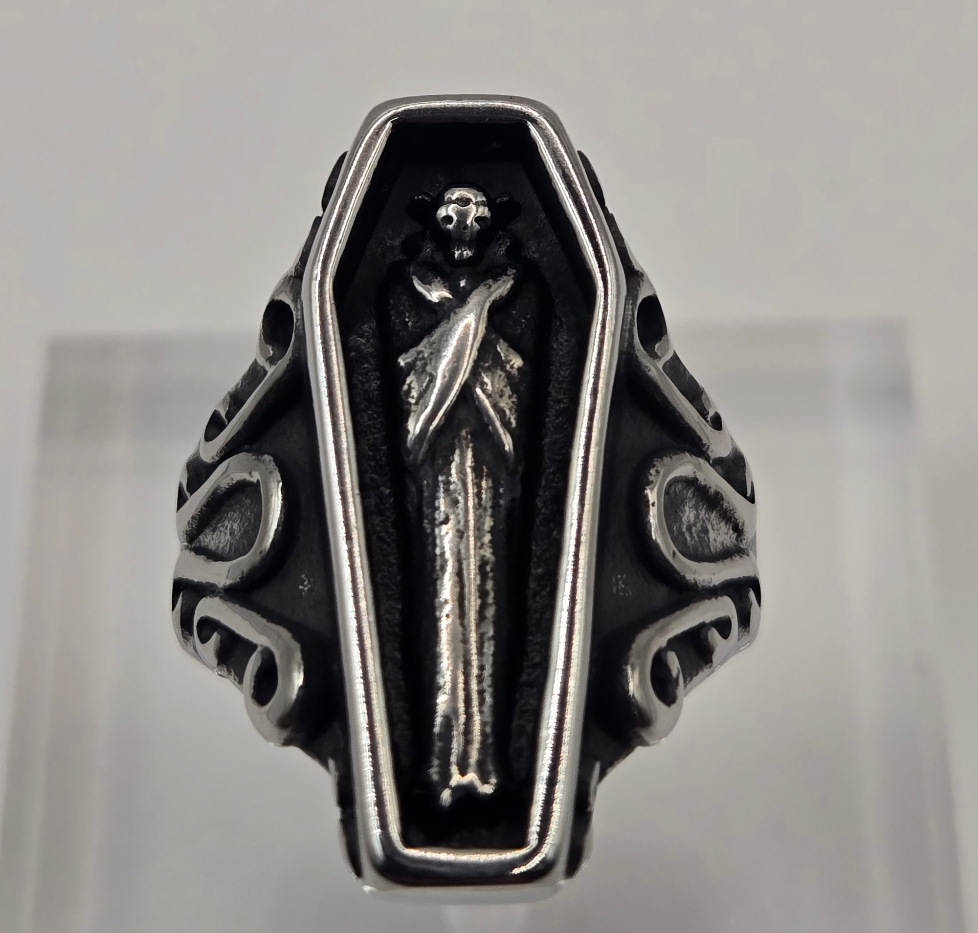 UPIR RING
