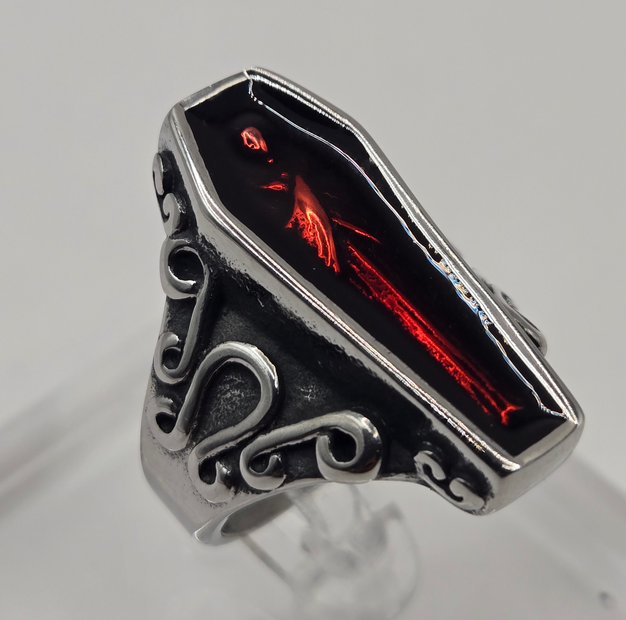 UPIR RING