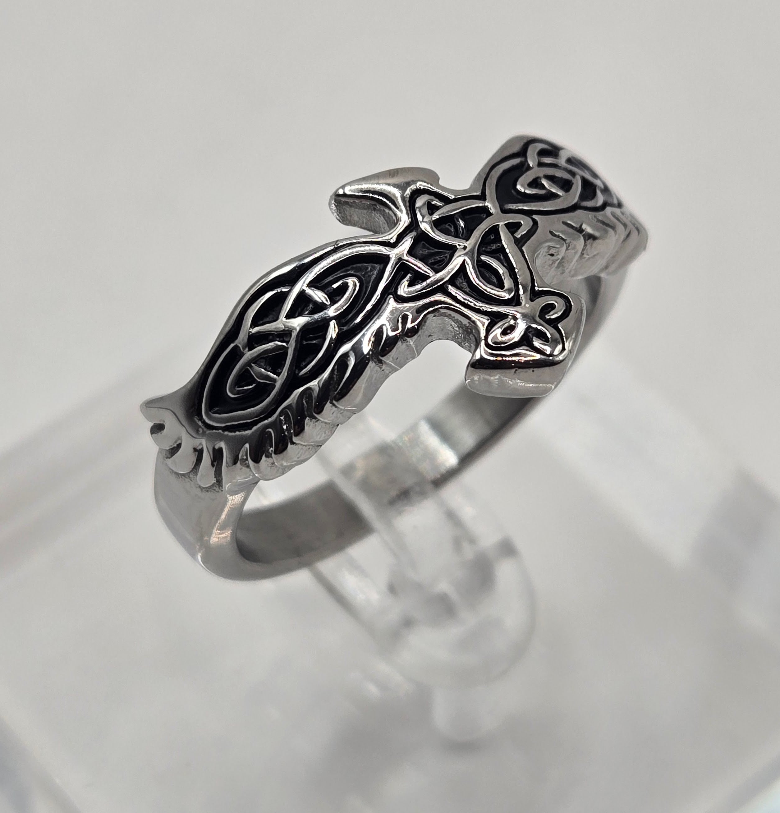 RAVEN KNOT RING