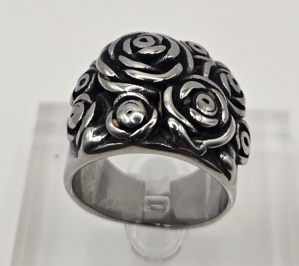 ROSE RING