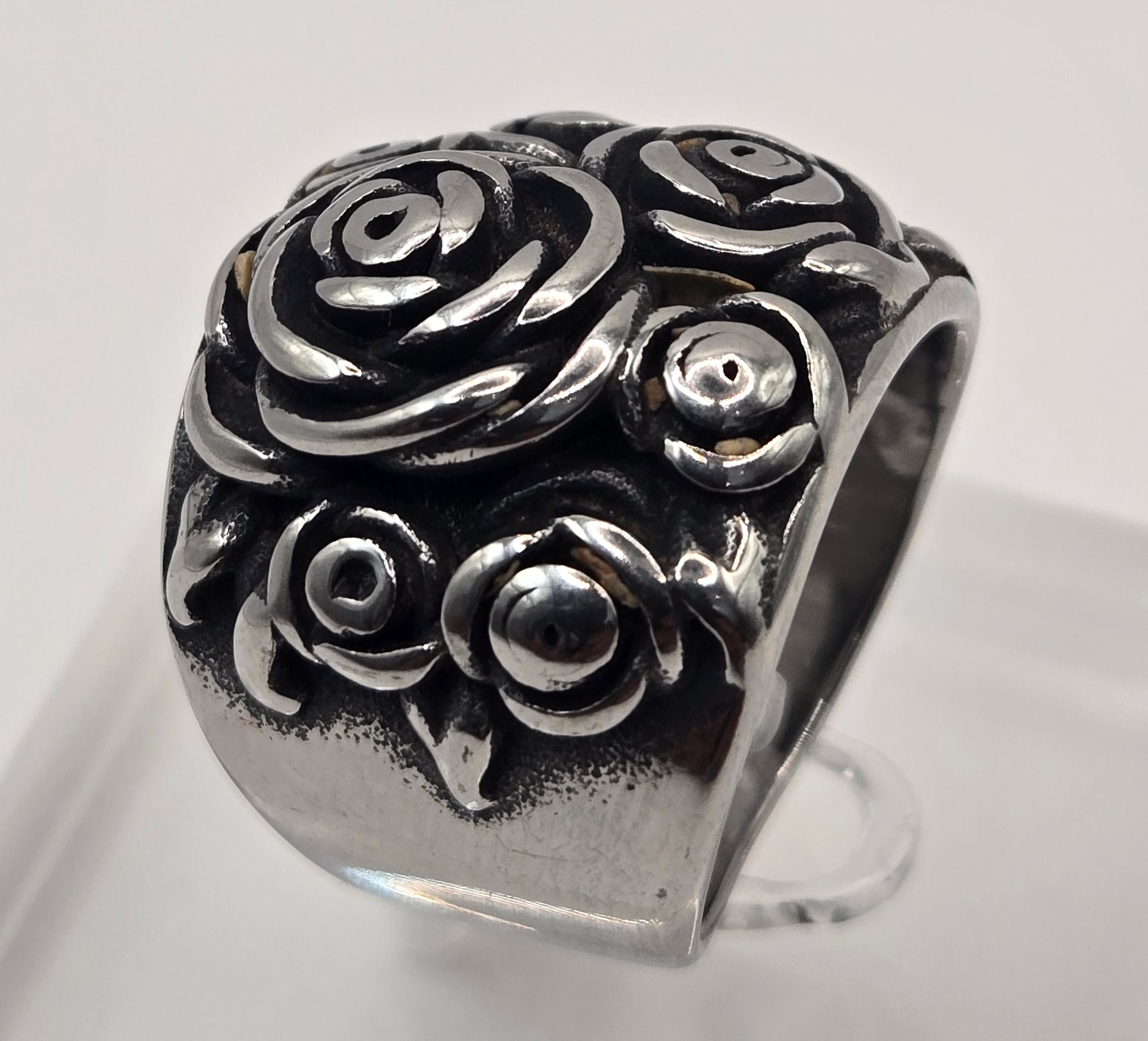 ROSE RING