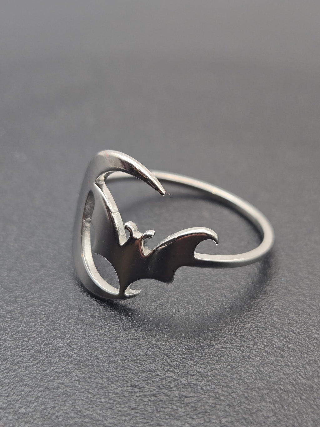 BAT & MOON RING
