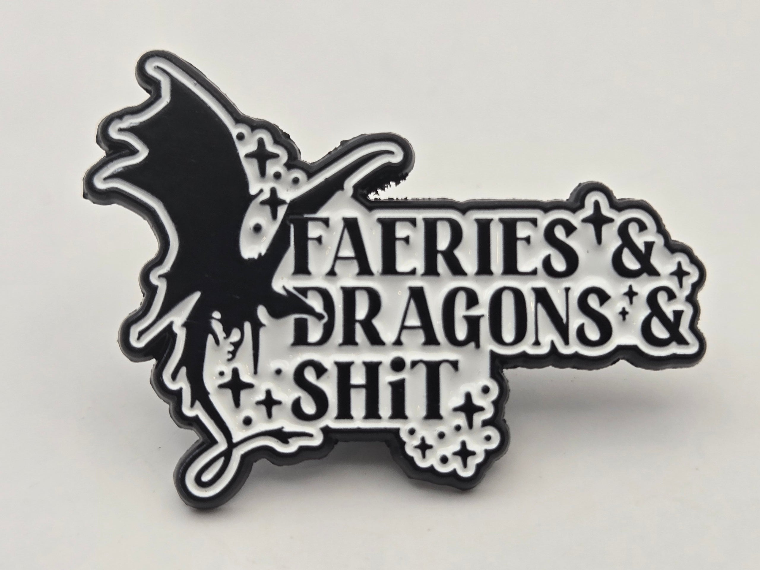 FAERIES & DRAGONS PIN