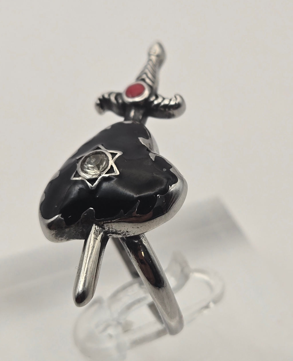 PIERCED BLACK HEART RING