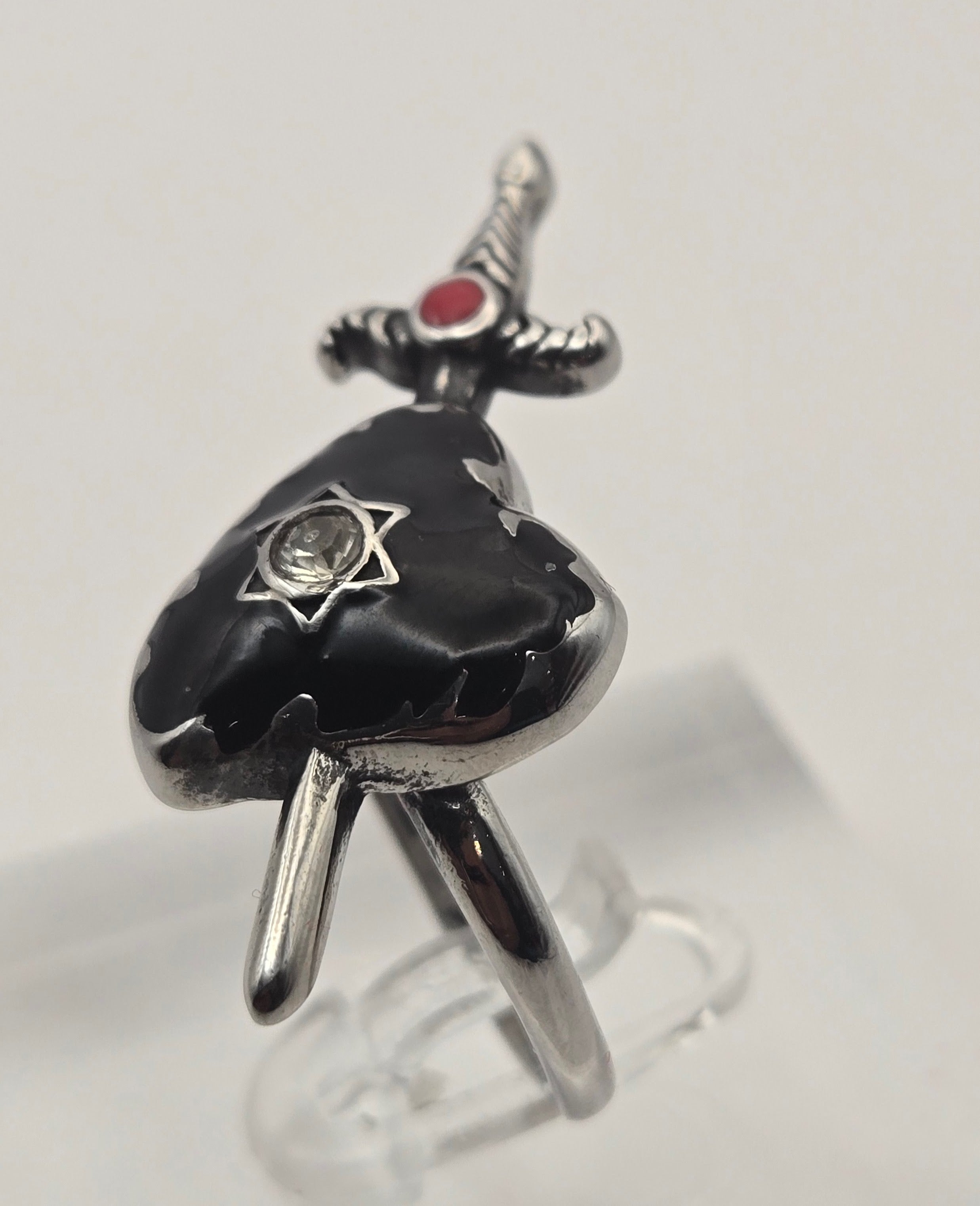 PIERCED BLACK HEART RING