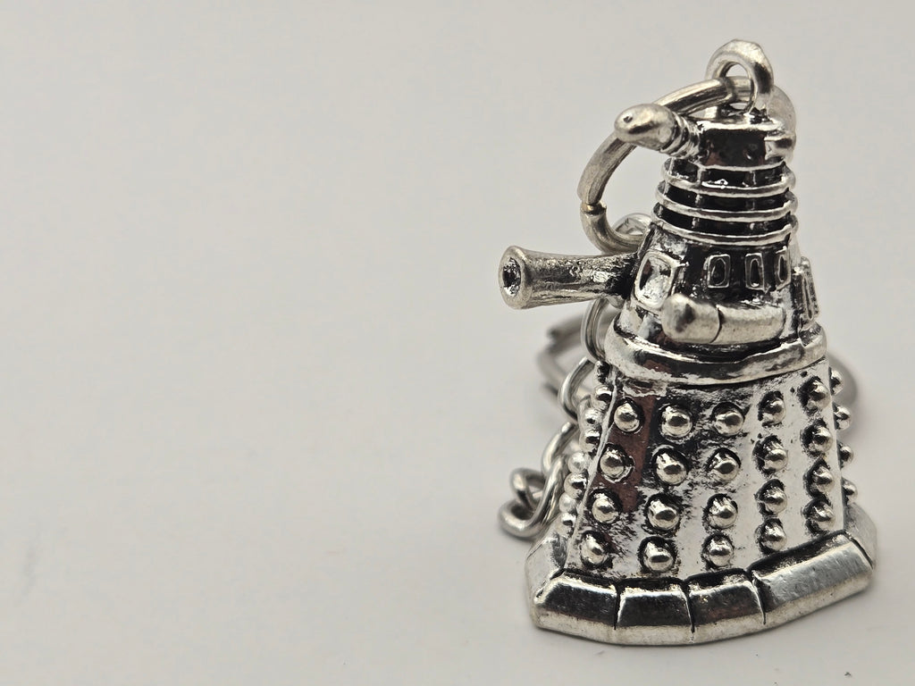 SONS OF SKARO KEYCHAIN