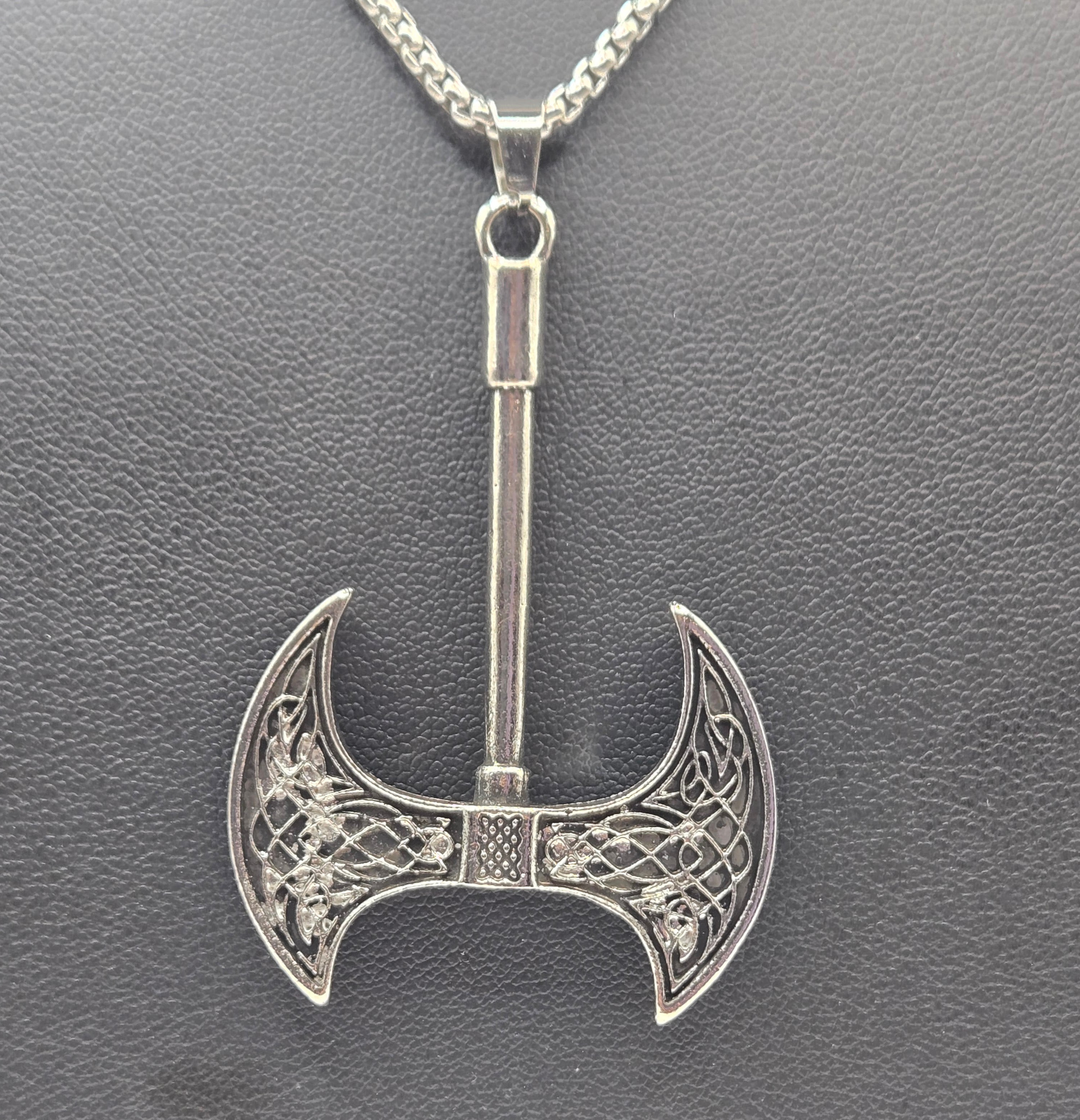 Mjölnir  Pendant Collection