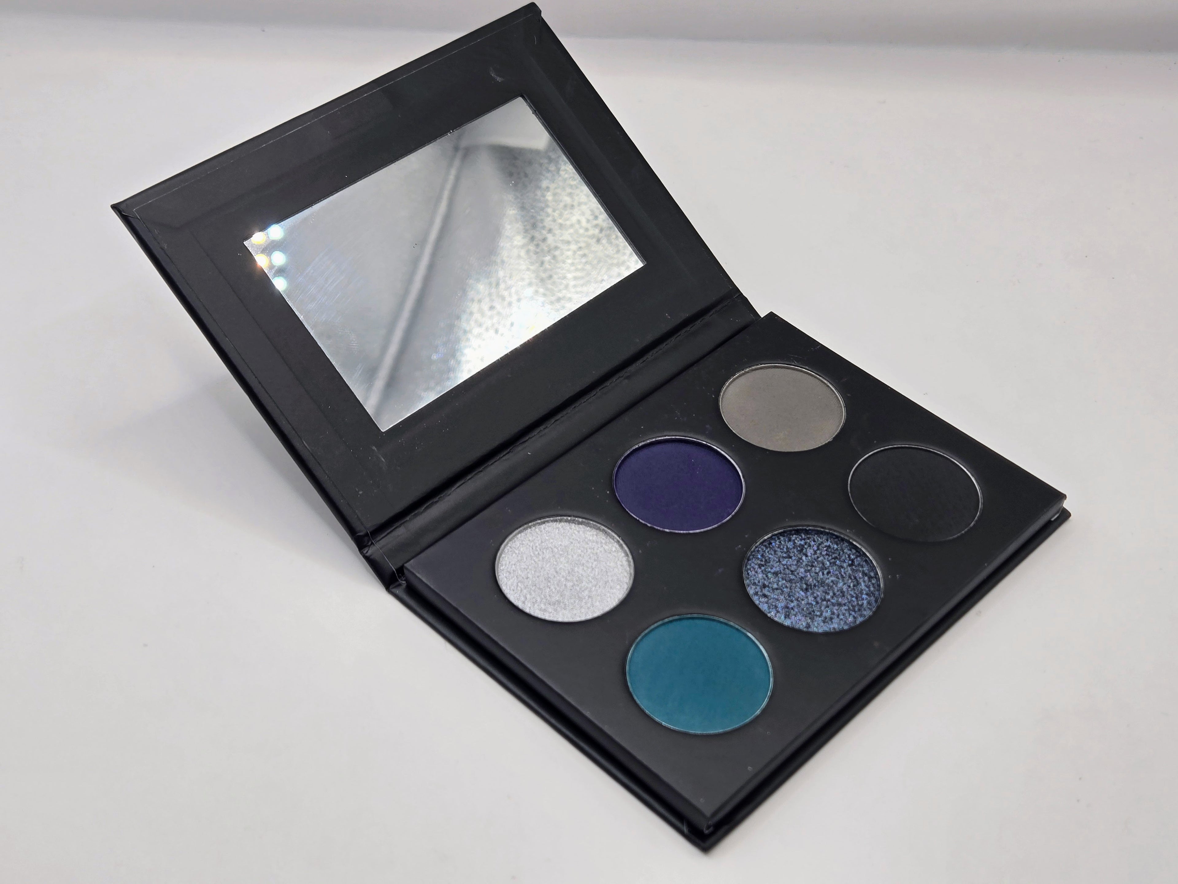 PHANTASMAGORIA - EYESHADOW PALETTE