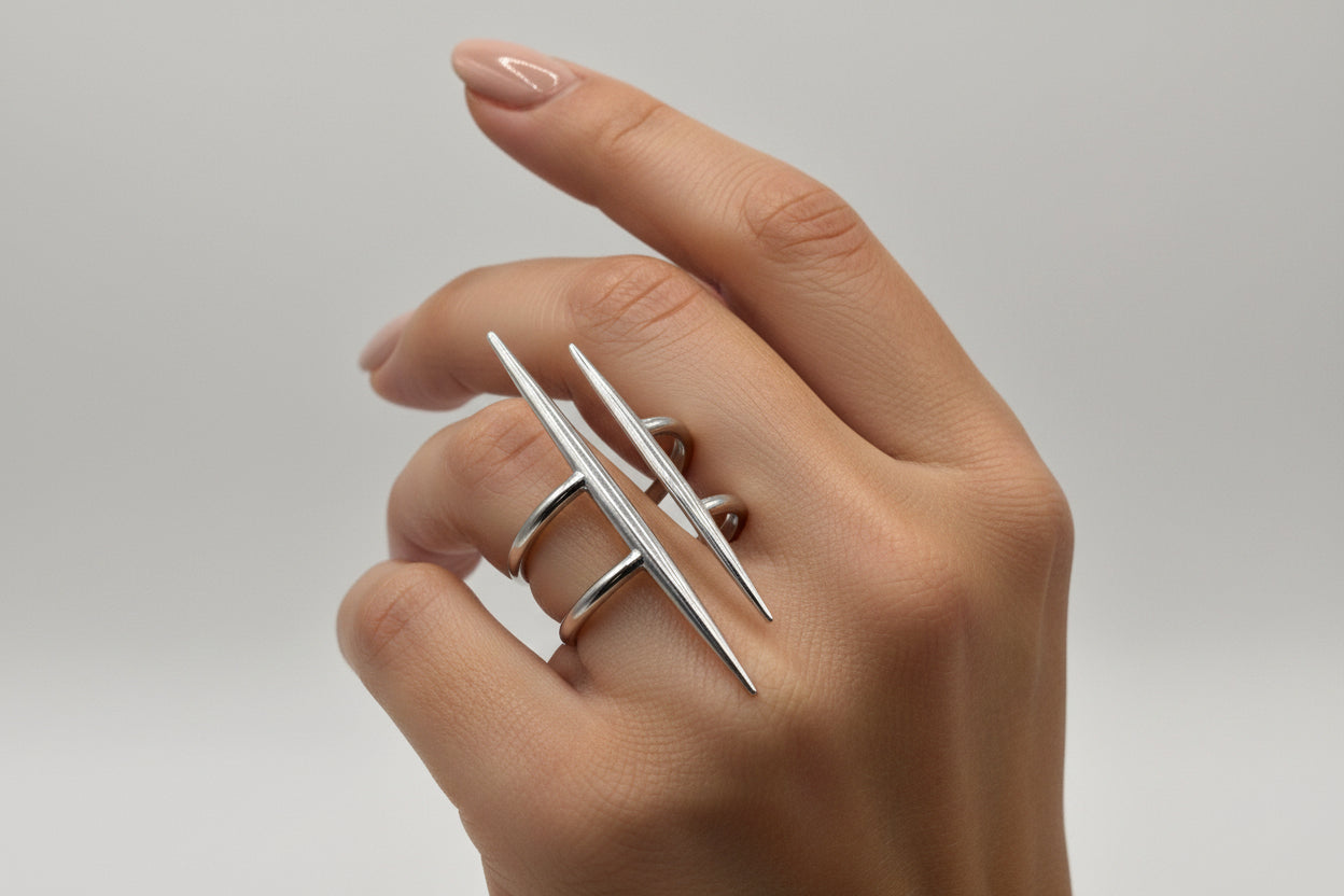 DOUBLE SPIKE RING - ONE SIZE