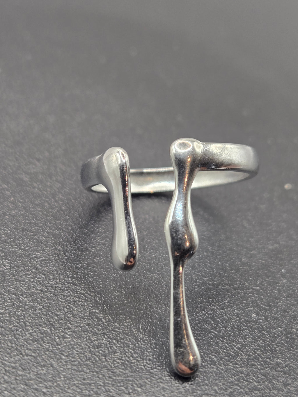 DROPLETS RING BAND