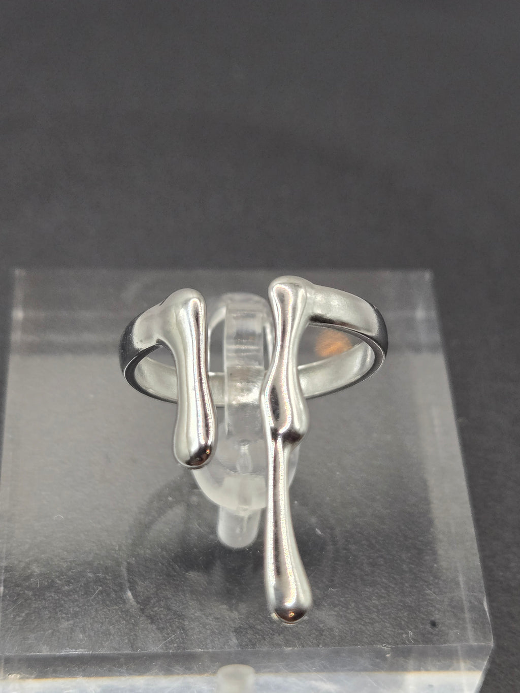 DROPLETS RING BAND