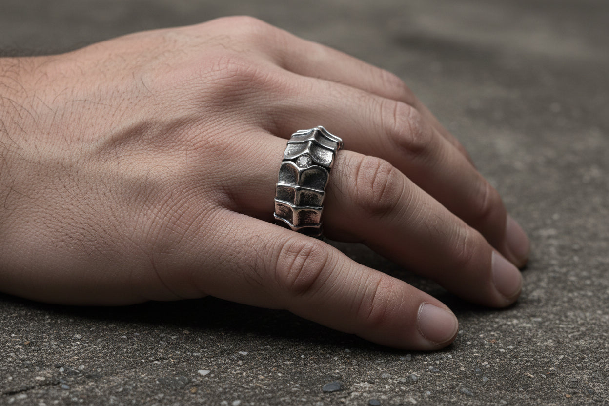 MAGIC DRAGON RING BAND