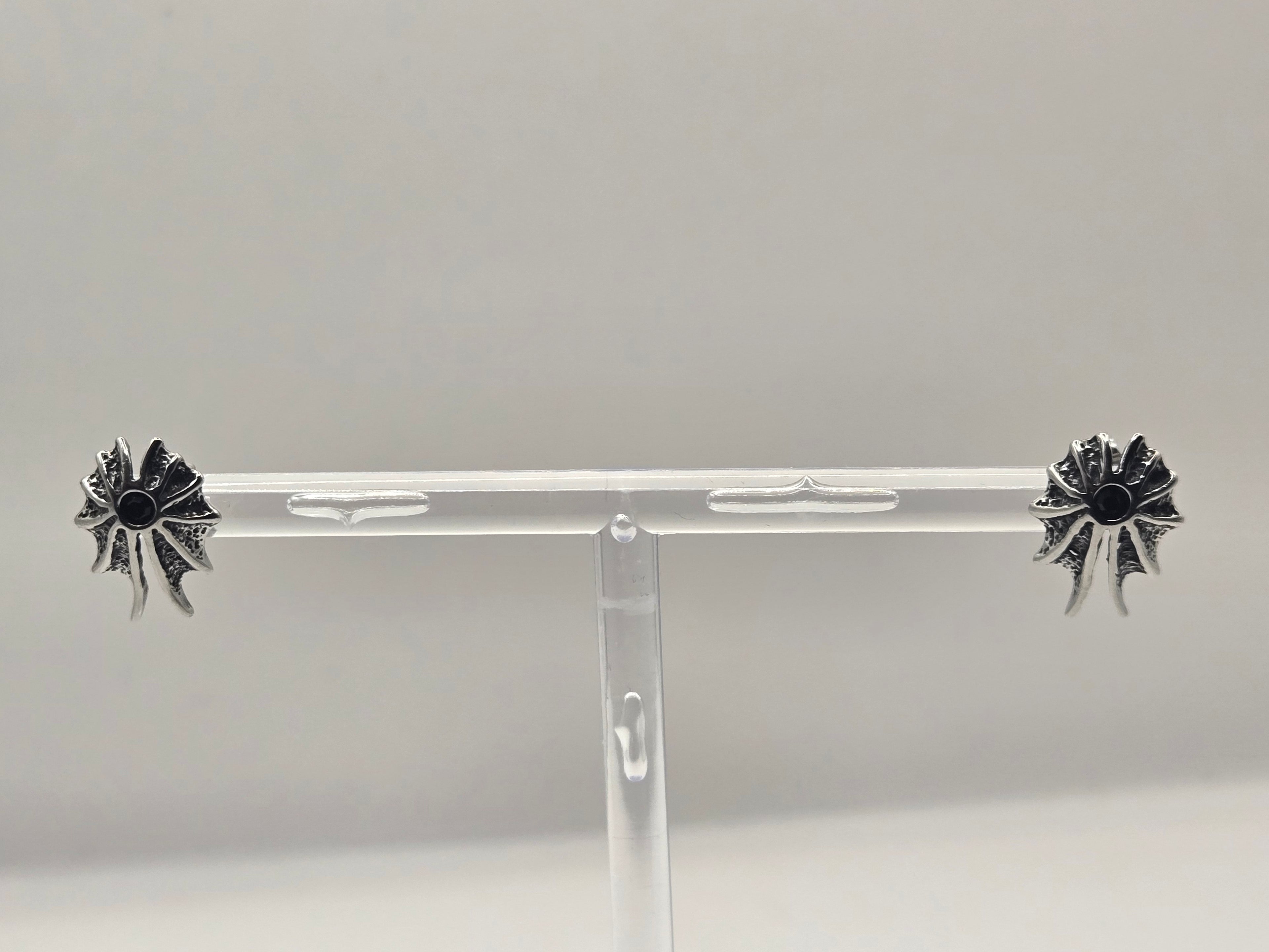 DRAGON WING STUDS