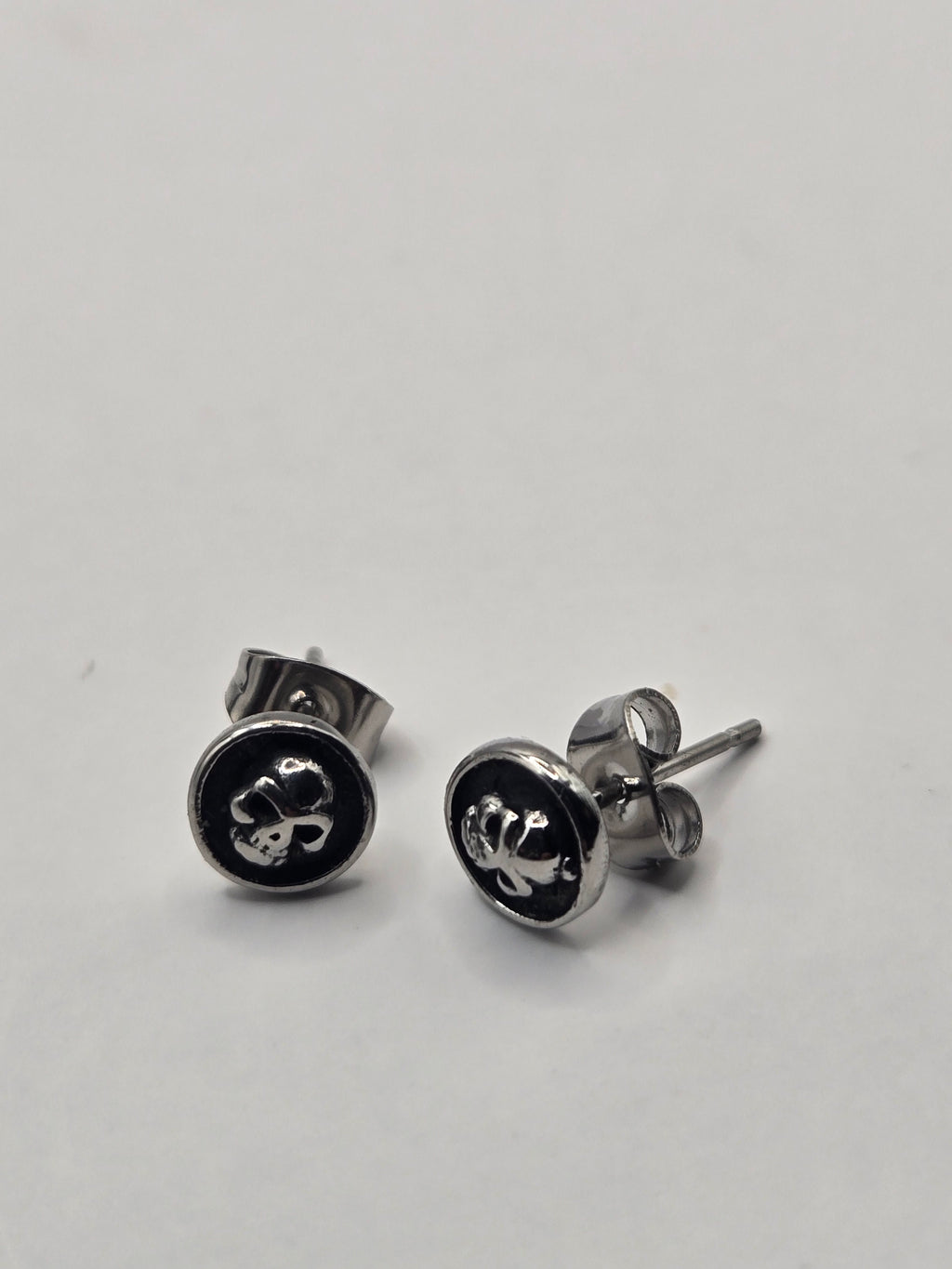 MR. BONES STUD EARRINGS