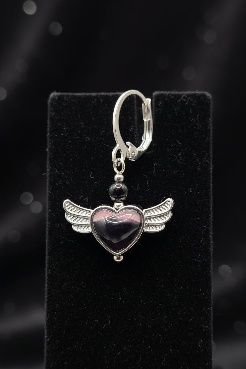 WINGED HEART HUGGIES