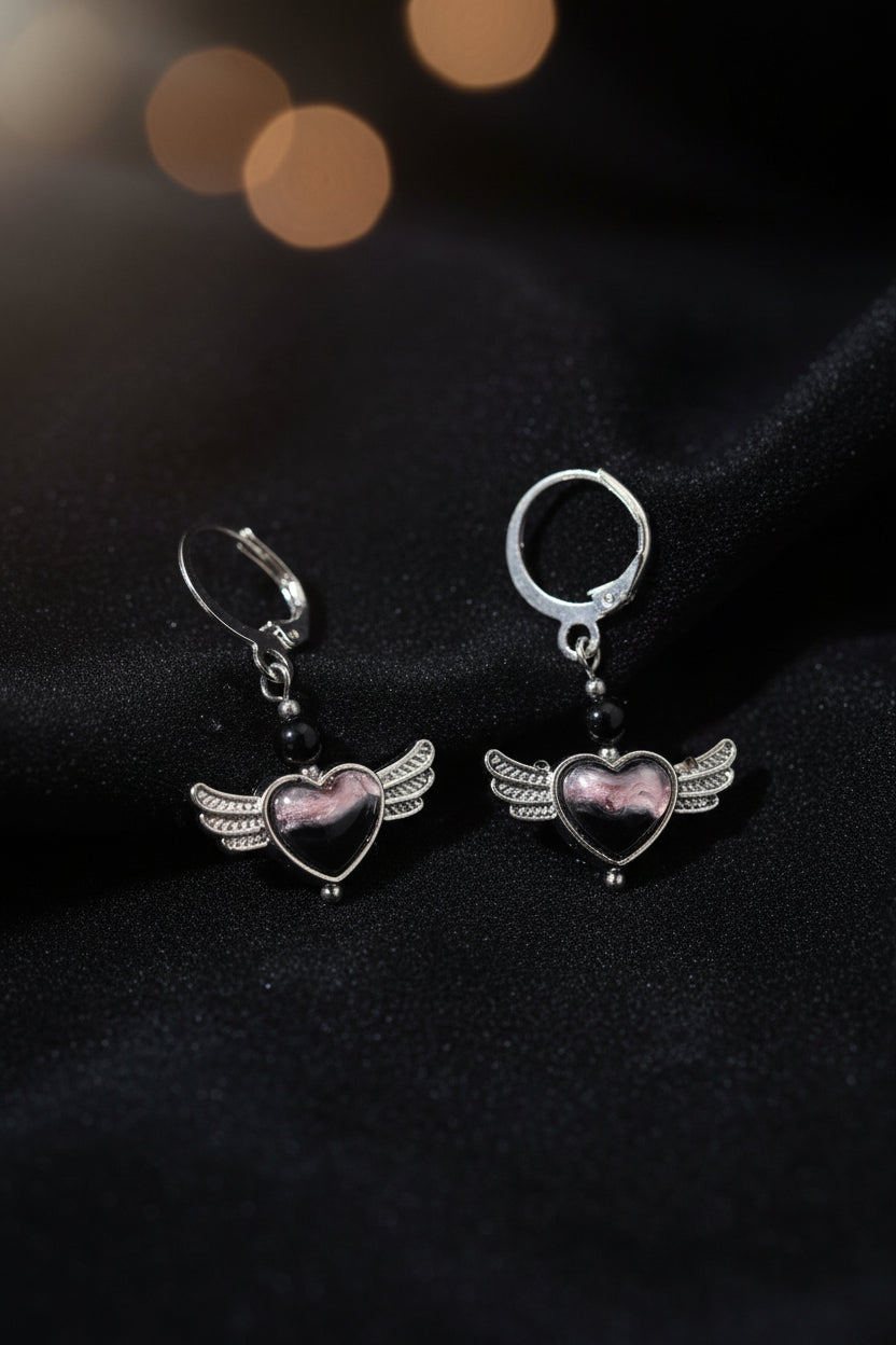 WINGED HEART HUGGIES