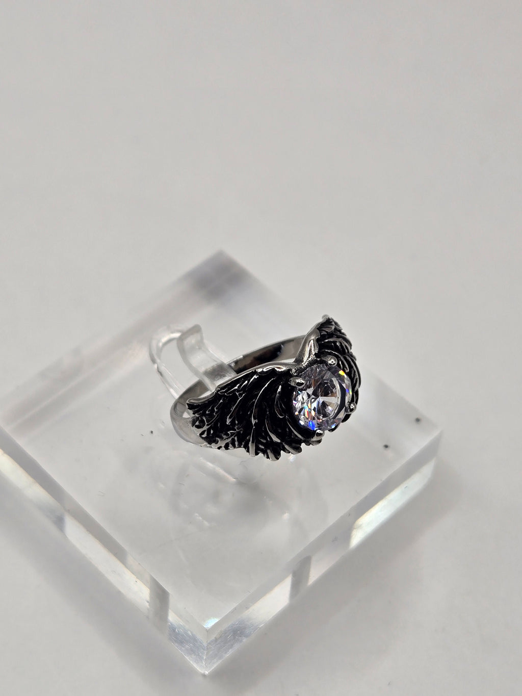WINGED GEM  RING