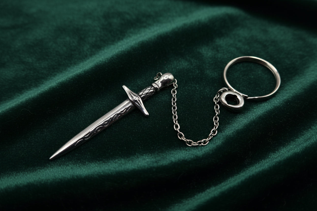 SWORD RING