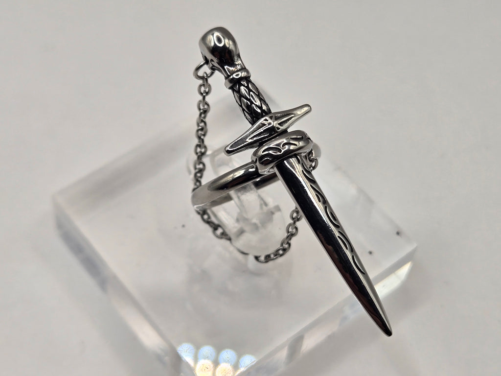 SWORD RING