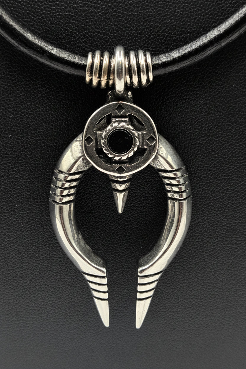 NAJA PENDANT
