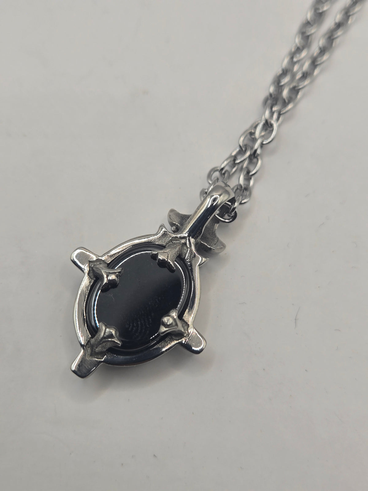 ORACLE OF SHADOWS PENDANT