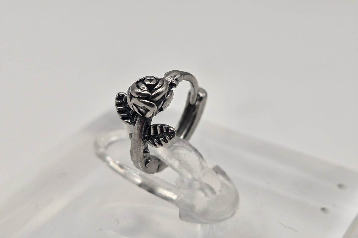 ROSE STUD EARRINGS