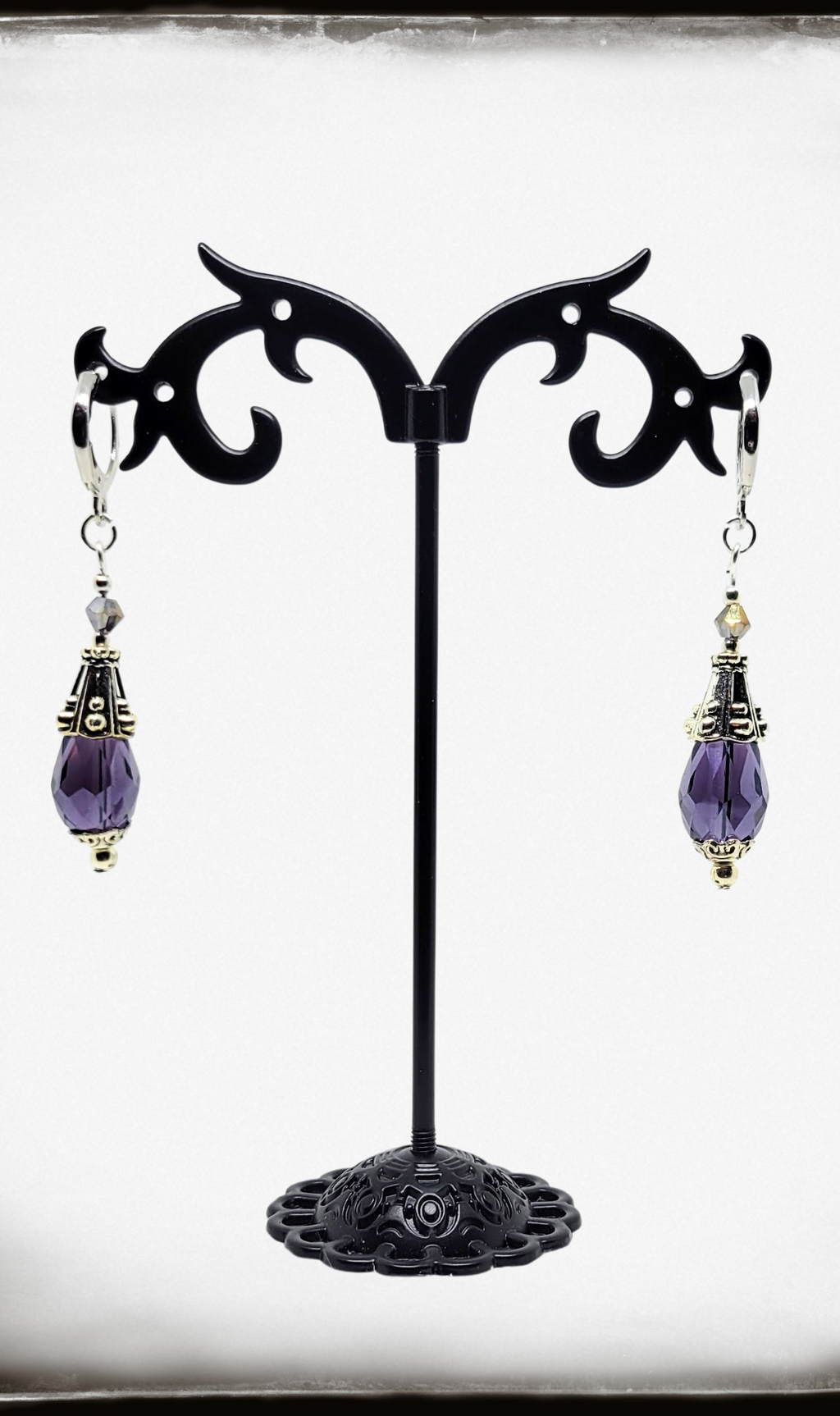 VIOLET DREAMS DANGLE EARRINGS