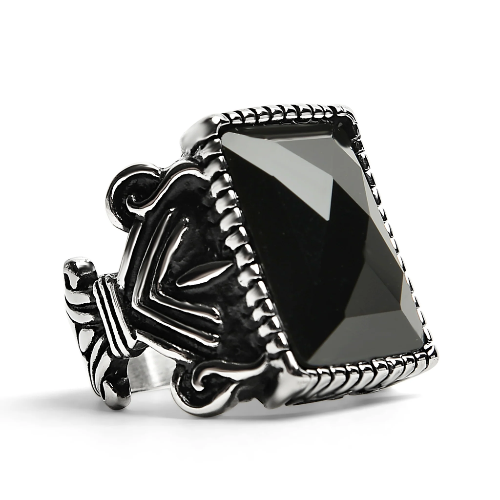 GOTHIC OBSIDIAN RING