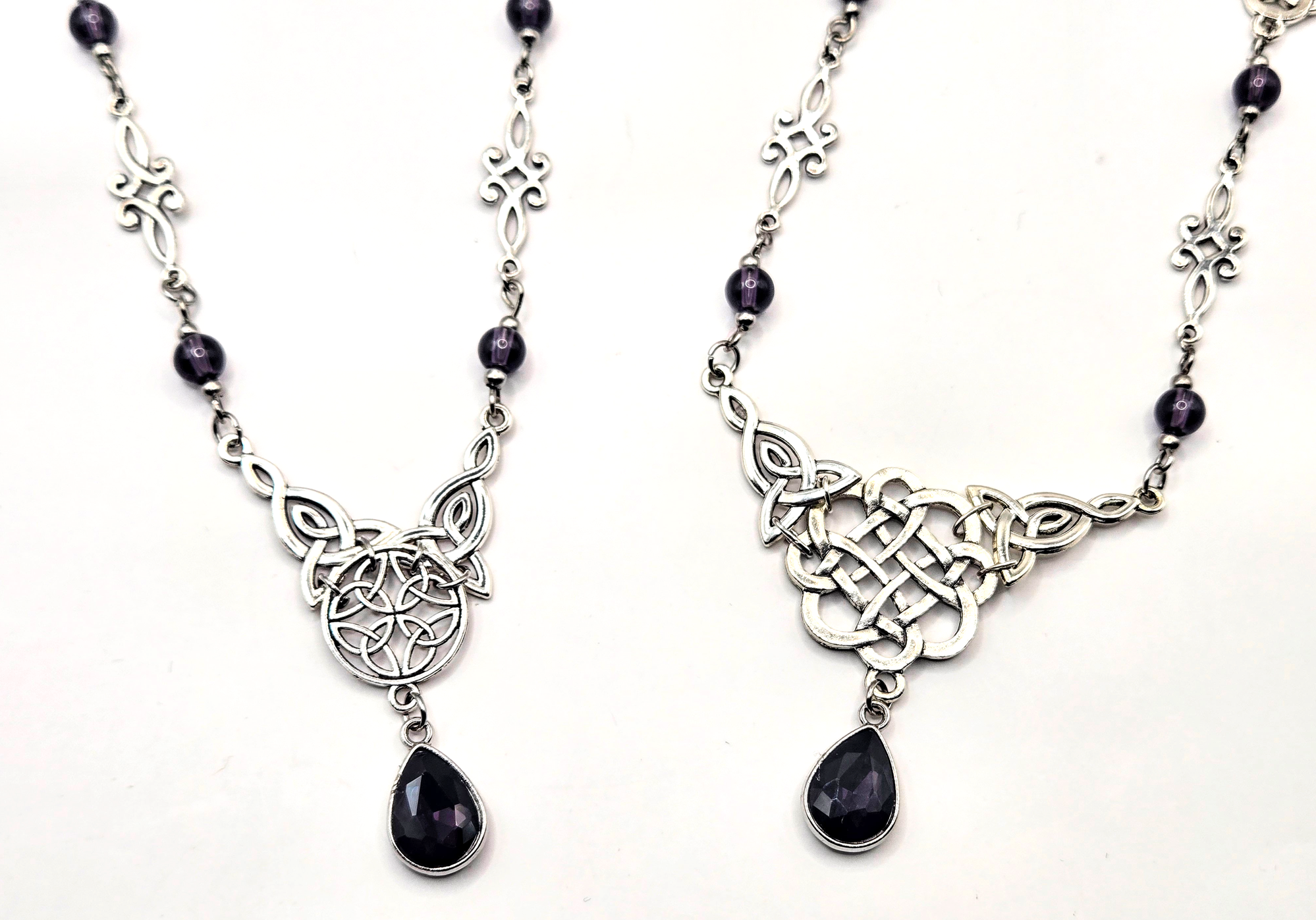 CELTIC KNOT NECKLACE