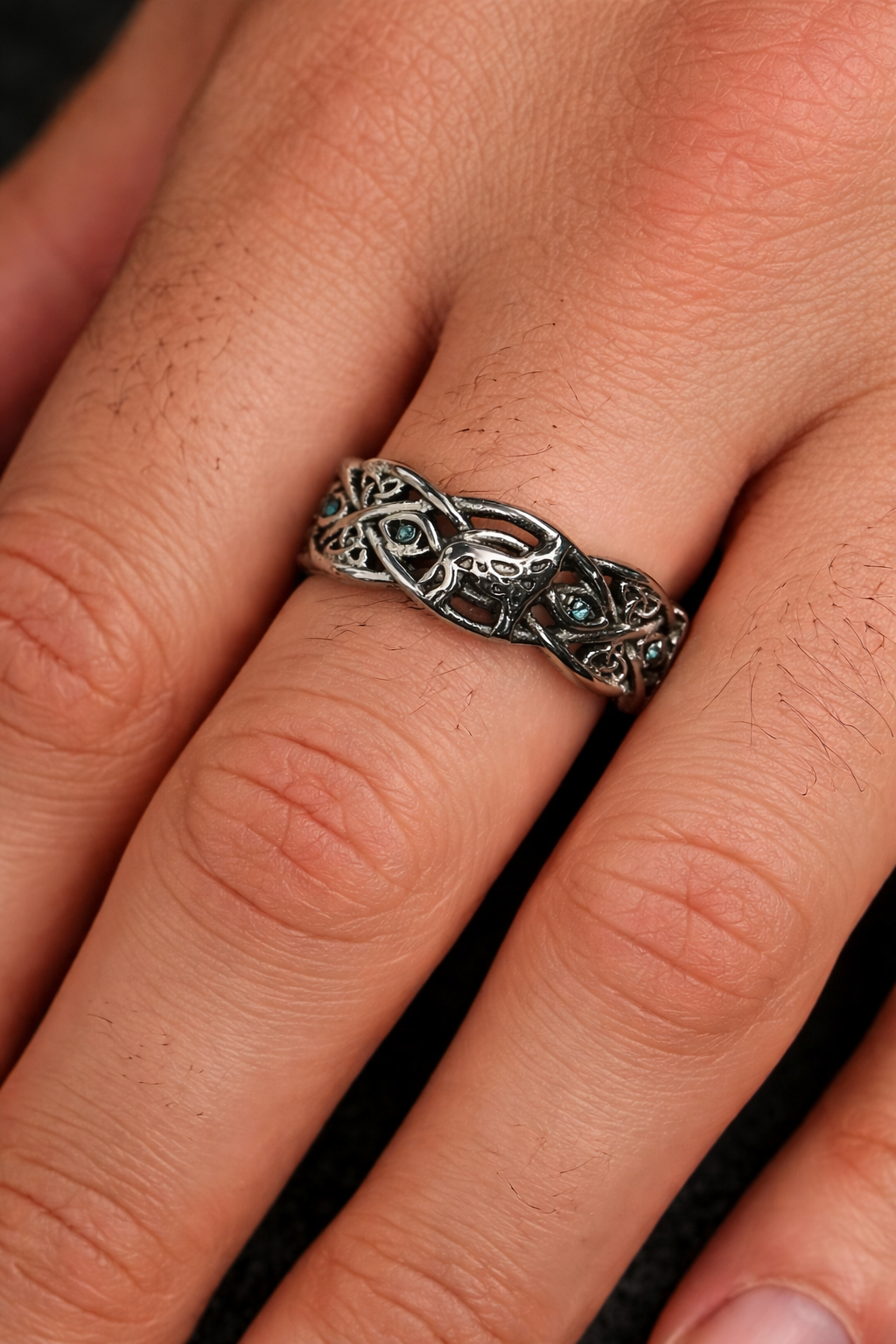 WOLF & CELTIC KNOT RING