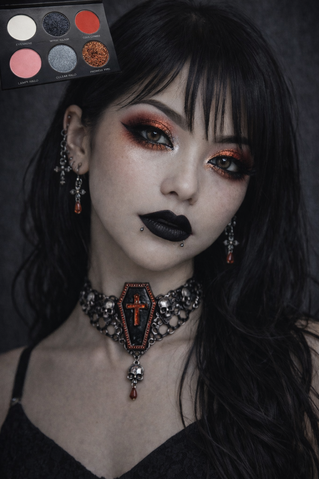 GLOWING OMEN - EYESHADOW PALETTE