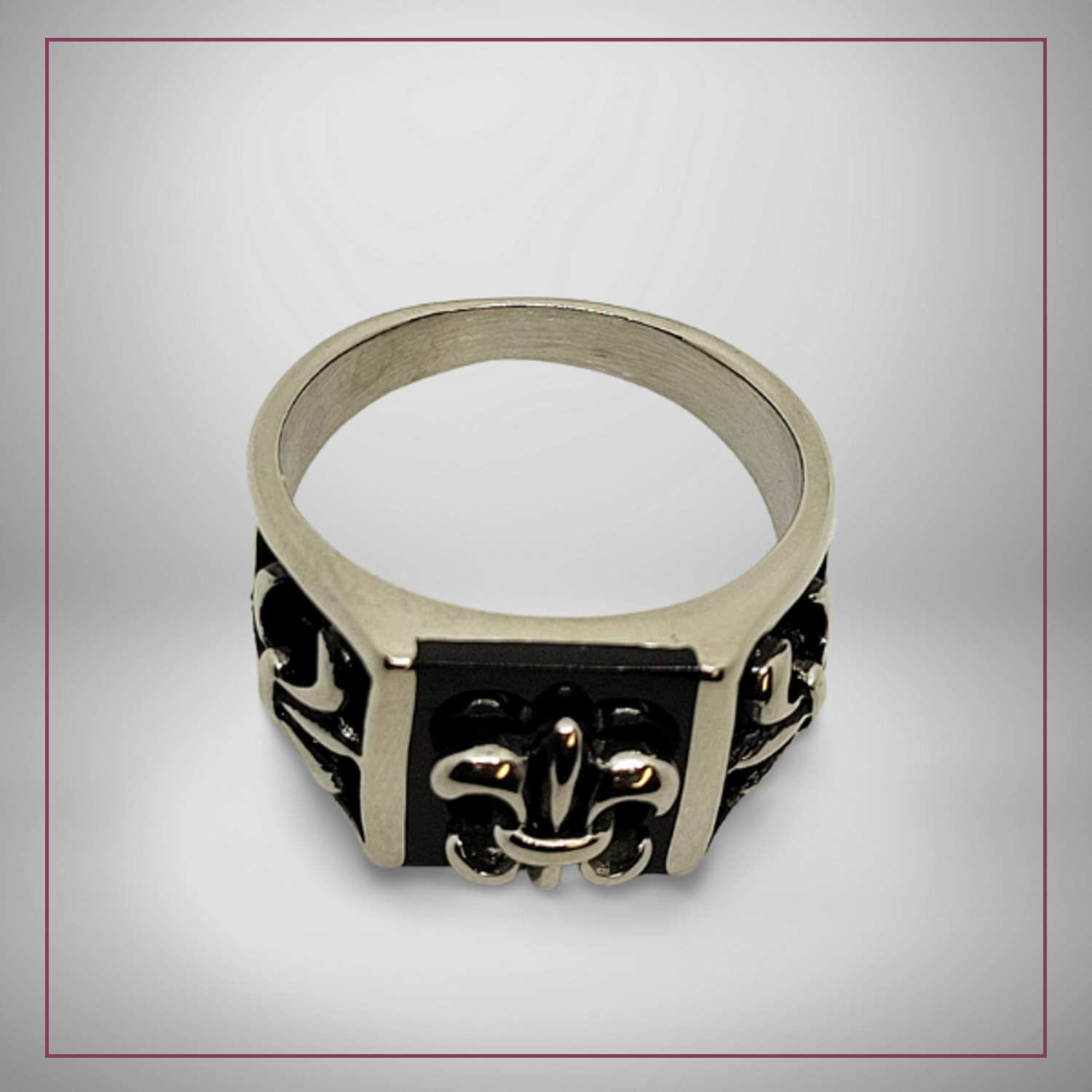 FLEUR DI LIS  SIGNET RING SIZE 16