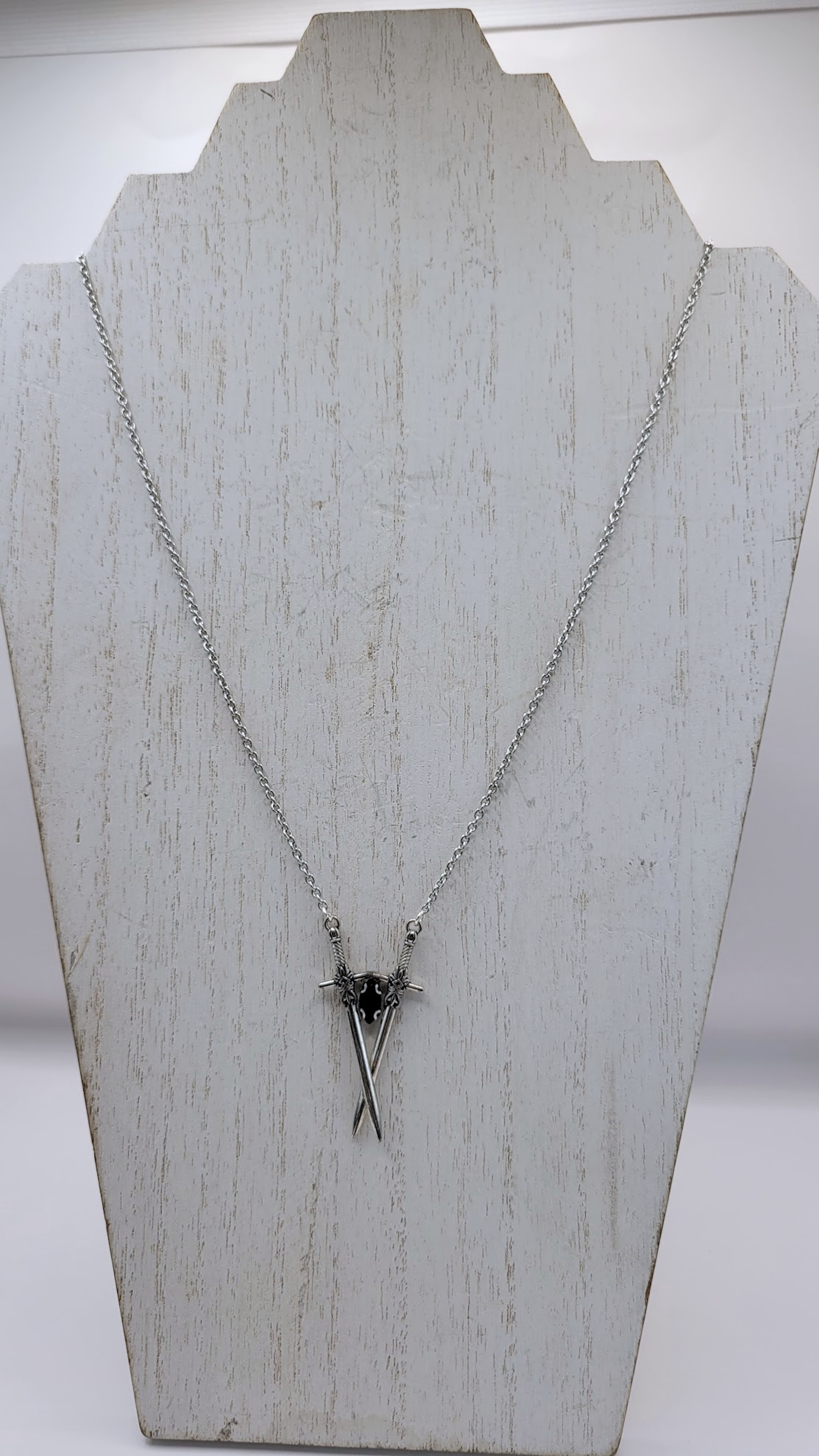 CROSS SWORD NECKLACE