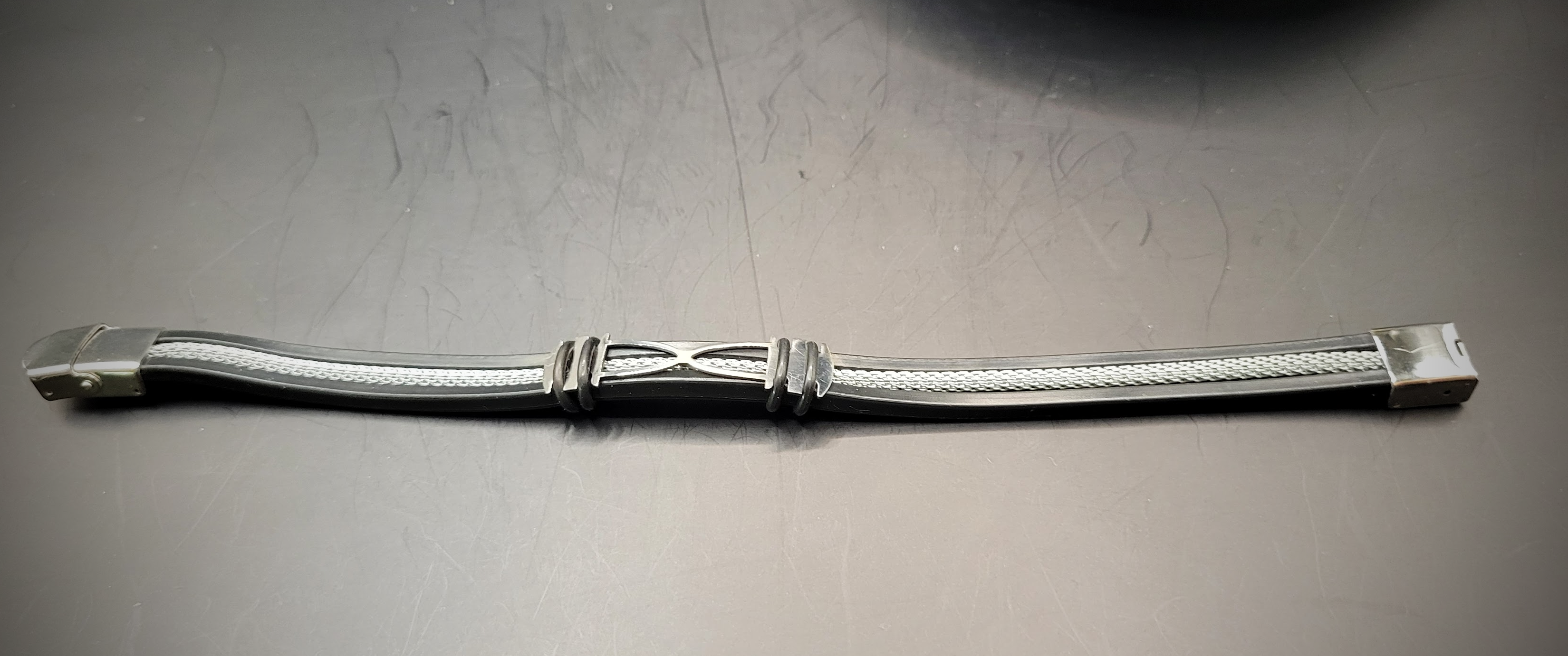 MESH/SILICONE BRACELET