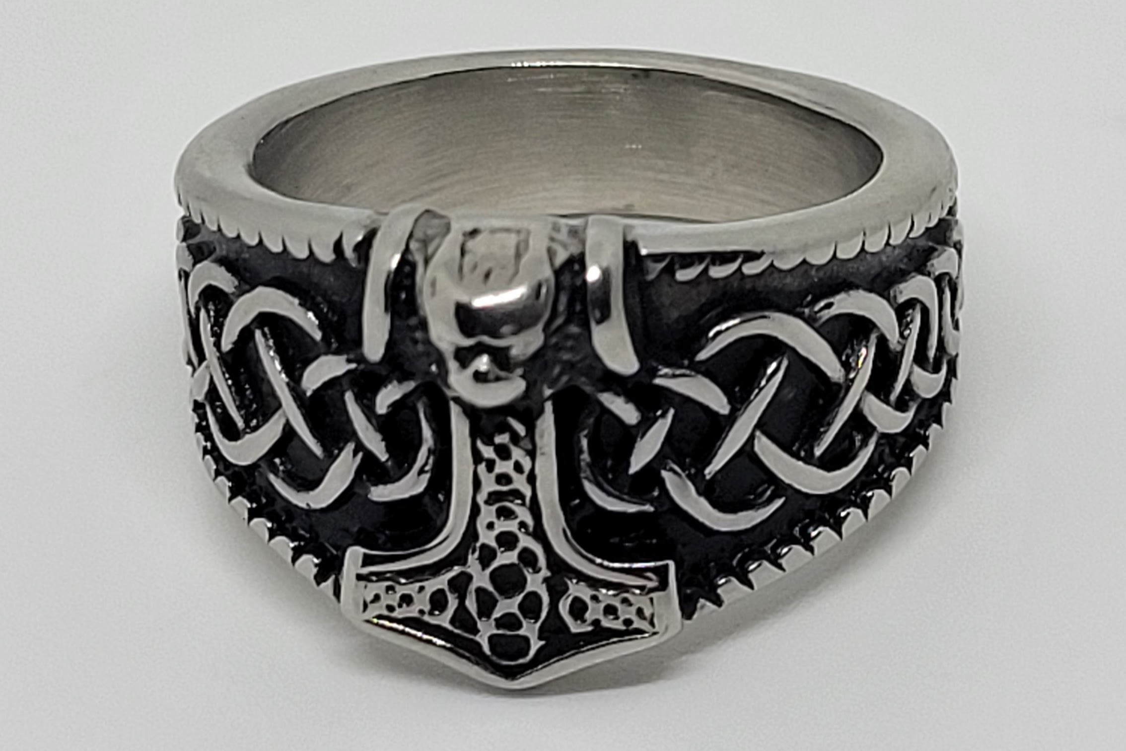 MJOLNIR SIGNET RING SZ 11