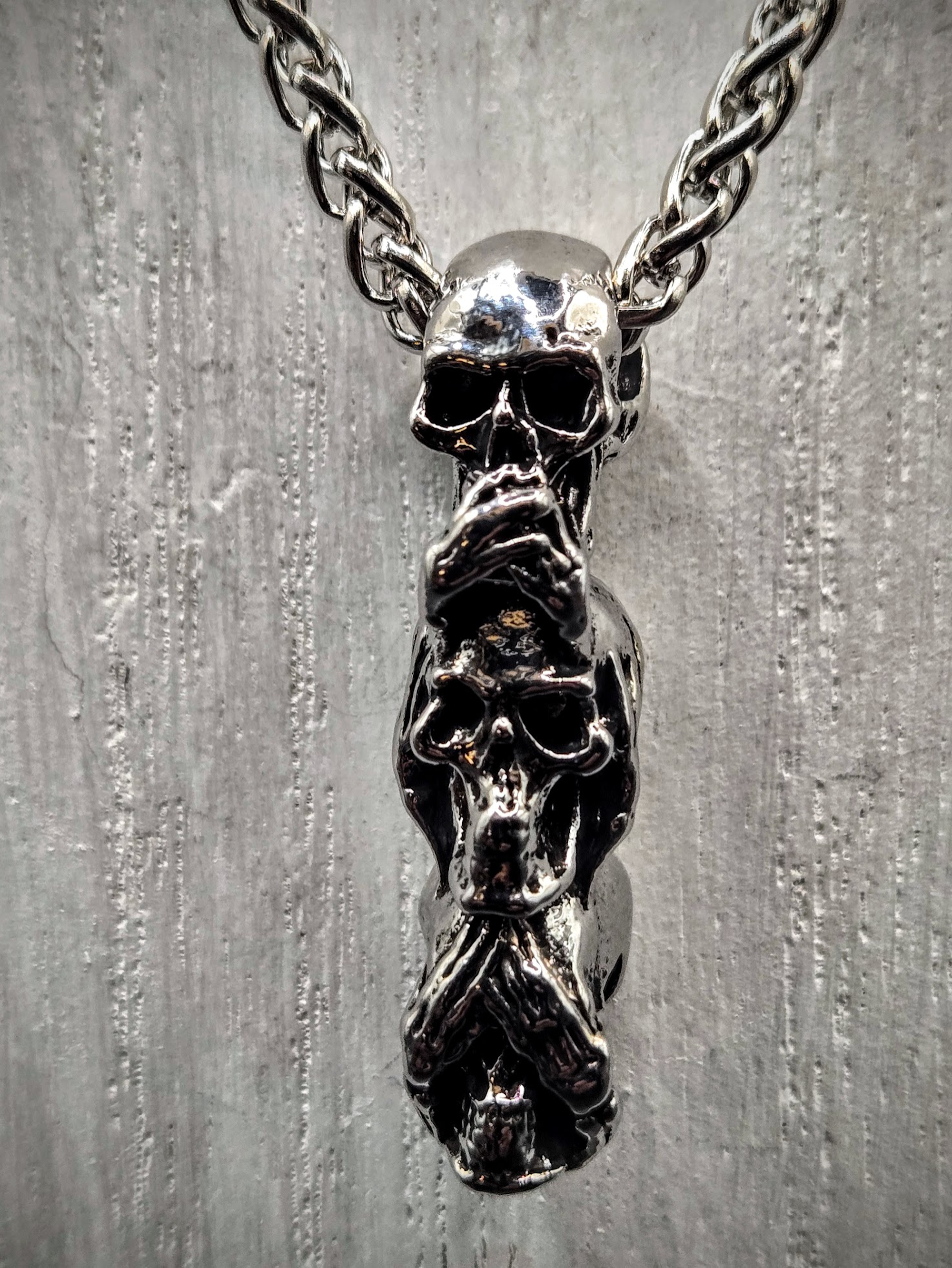 MR. BONES SAY HEAR SEE NO EVIL PENDANT