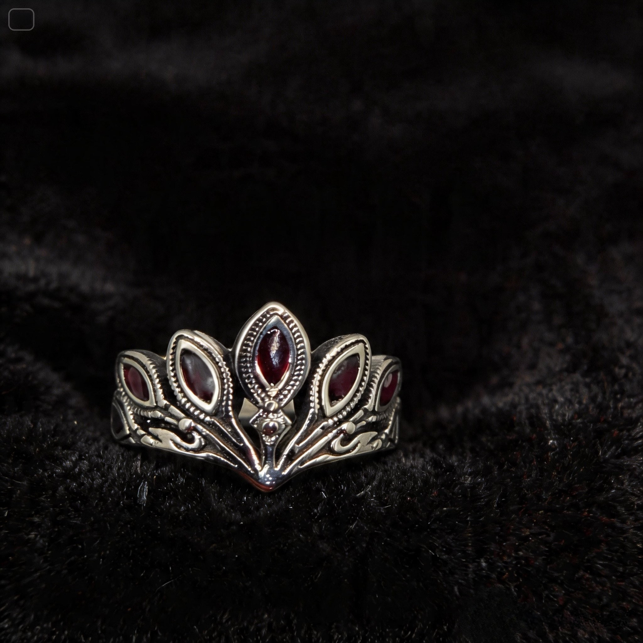 PLUME RING