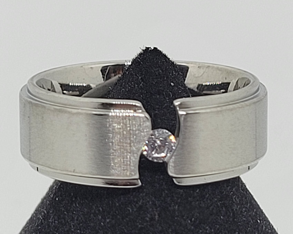 WAVE GEM RING BAND